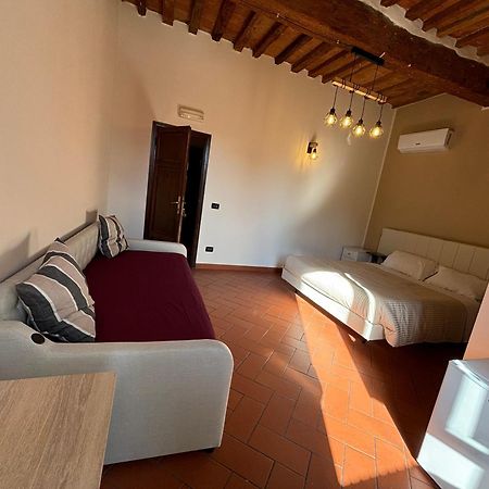 Window To The Tower Bed & Breakfast Pisa Exterior photo