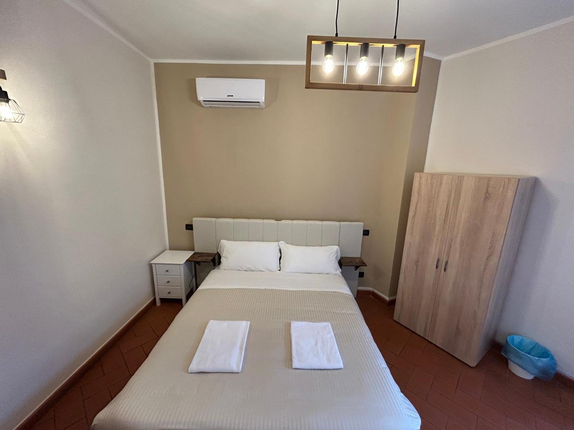 Window To The Tower Bed & Breakfast Pisa Exterior photo