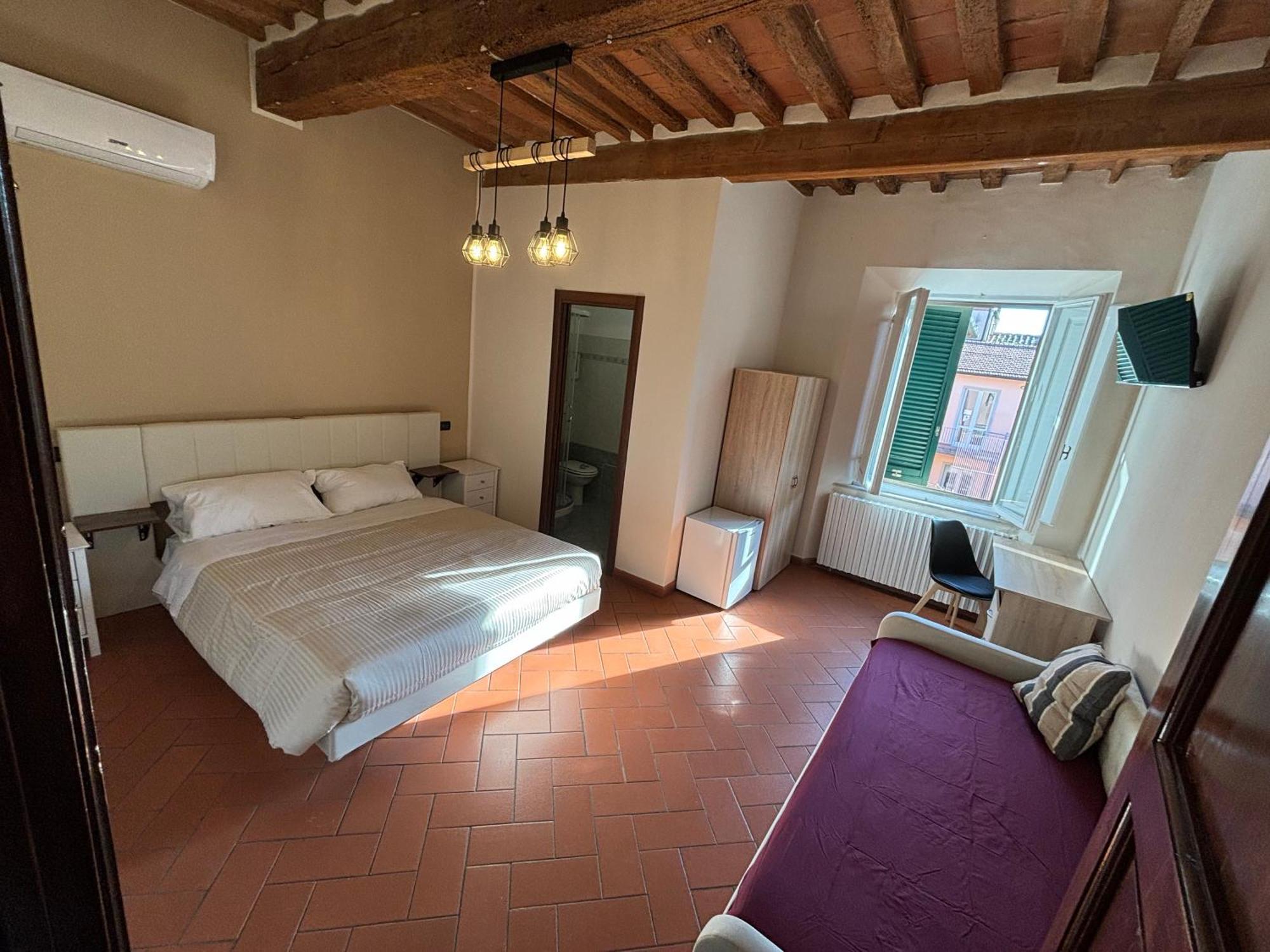 Window To The Tower Bed & Breakfast Pisa Exterior photo