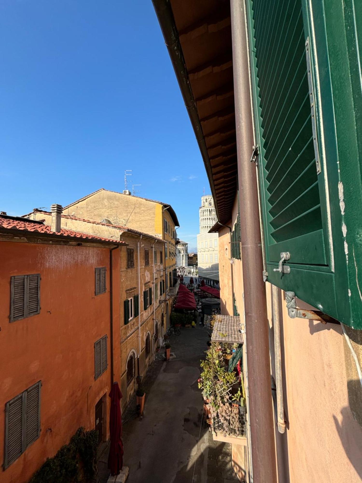 Window To The Tower Bed & Breakfast Pisa Exterior photo