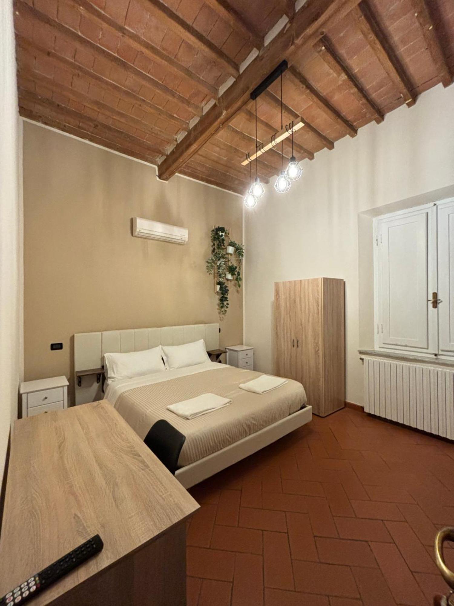 Window To The Tower Bed & Breakfast Pisa Exterior photo